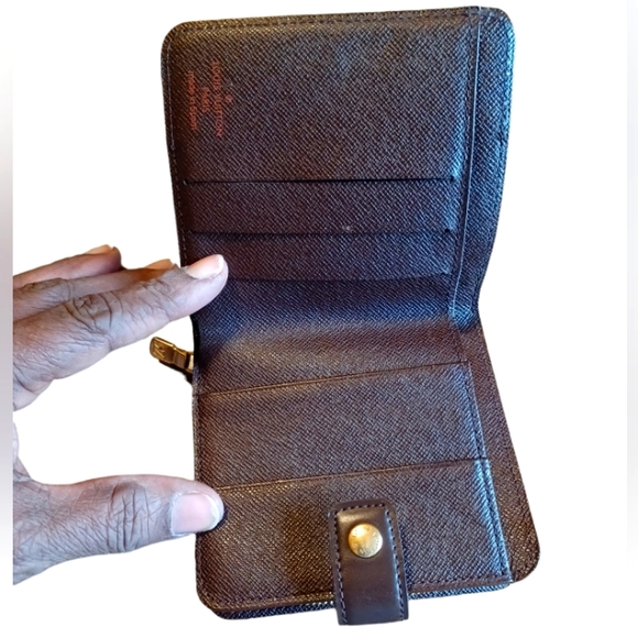 ✨️LOUIS VUITTON DAMIER EBÈNE COMPACT ZIP WALLET - Picture 6 of 13